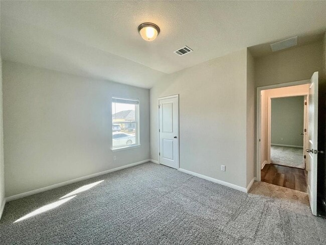 Building Photo - 111 Ostracoda Ln