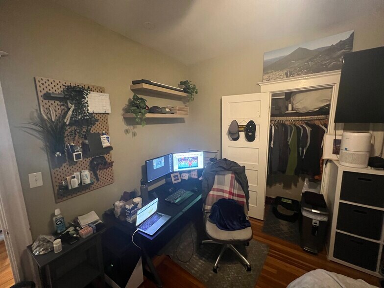 Building Photo - 294 Highland Ave