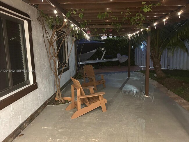 Building Photo - 13650 SW 283rd Terrace