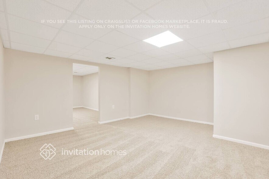 Building Photo - 5115 Chipping Dr NW