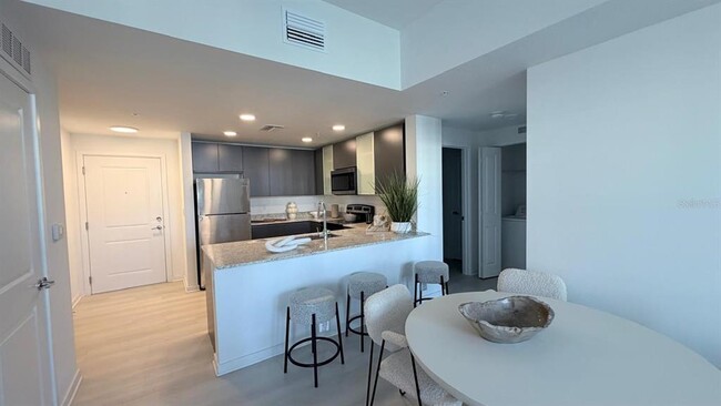 Building Photo - 5587 Millennia Park Dr