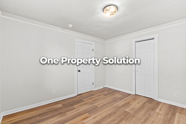 Building Photo - 3616 Michigan St