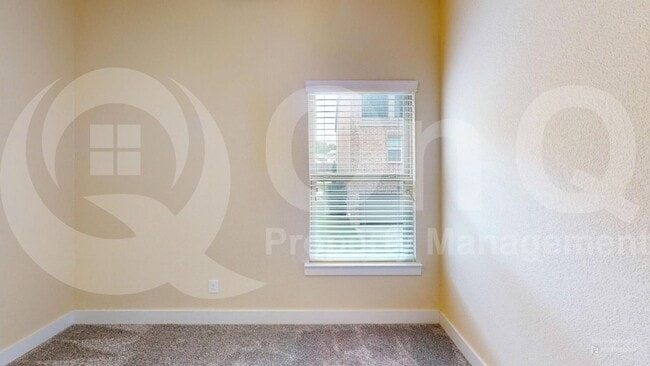Building Photo - 2421 Magalia Ln