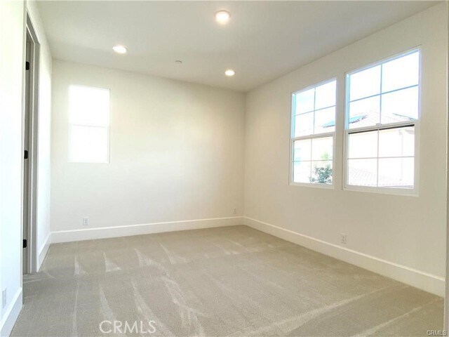 Building Photo - 222 Parkwood