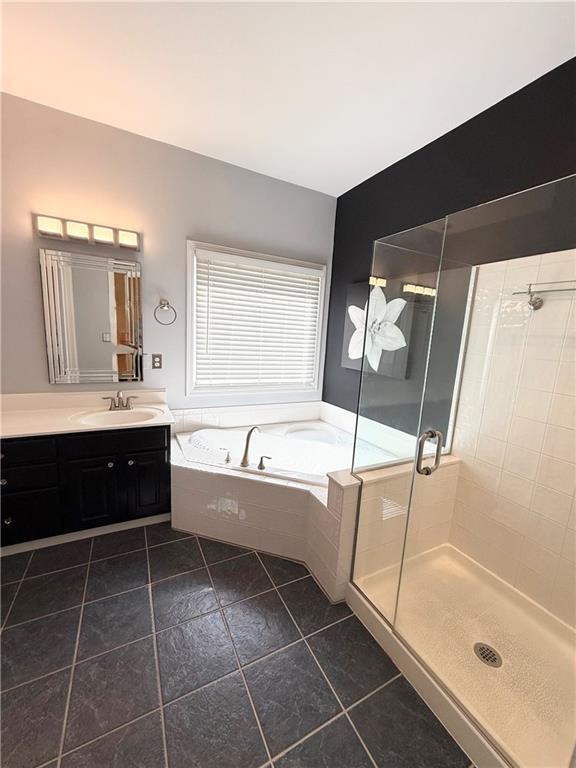 Building Photo - 3313 Hidden Trail Rd SE