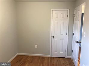 Building Photo - 4-Bedroom Home with First-Floor In-Law Suite