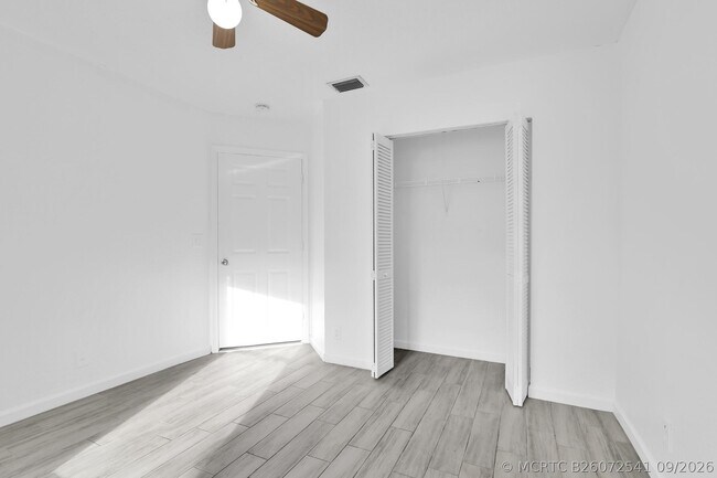 Building Photo - 13978 Folkestone Cir