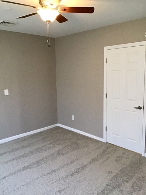 Building Photo - Upgraded 2 Bed/2 Bath plus Den HOME 1100 sq ft. Unit...A Must See!!!