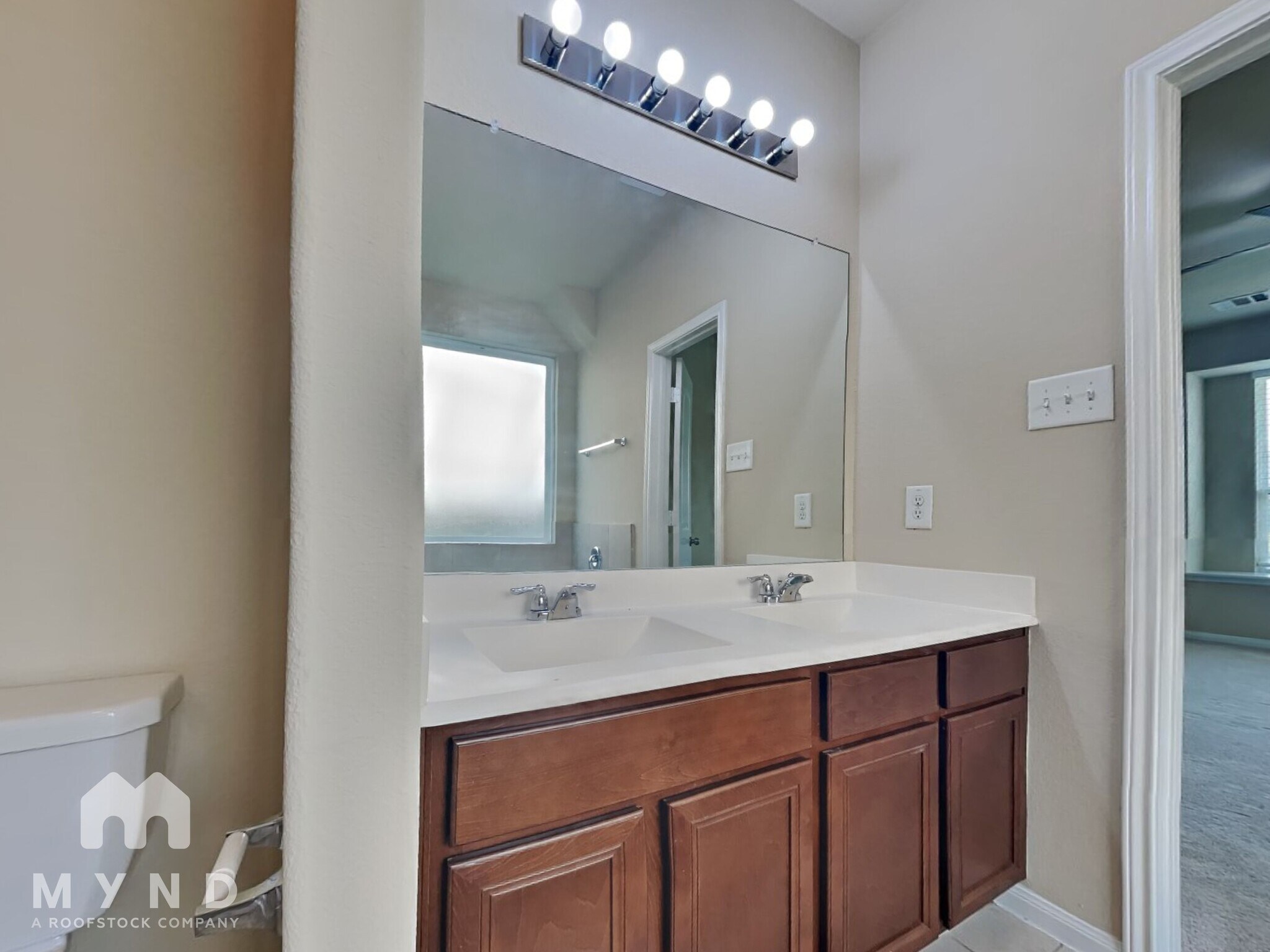 Building Photo - 24819 Alberti Sonata Dr