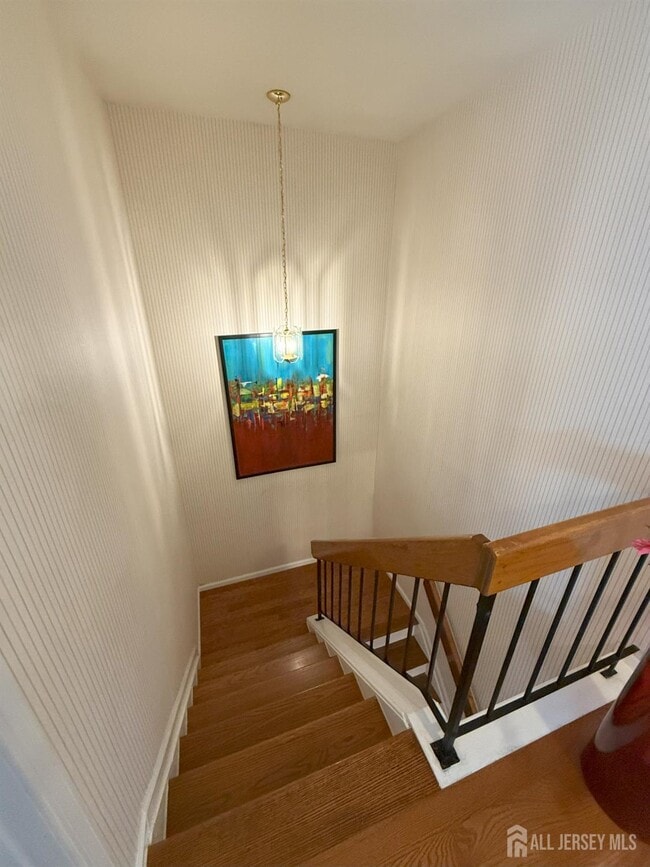 Building Photo - 37 Dorchester Dr