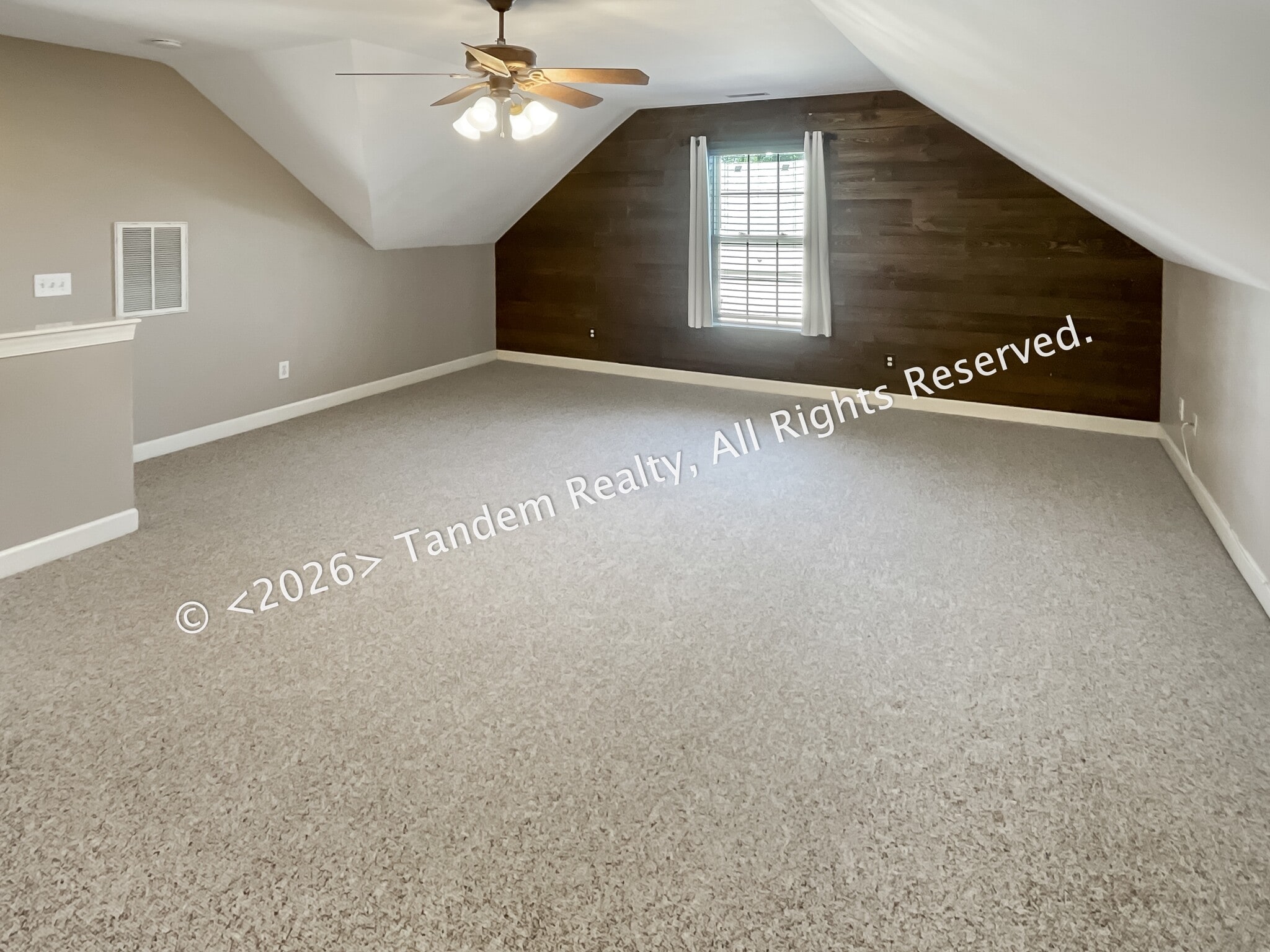Building Photo - 6500 Lampe Ct