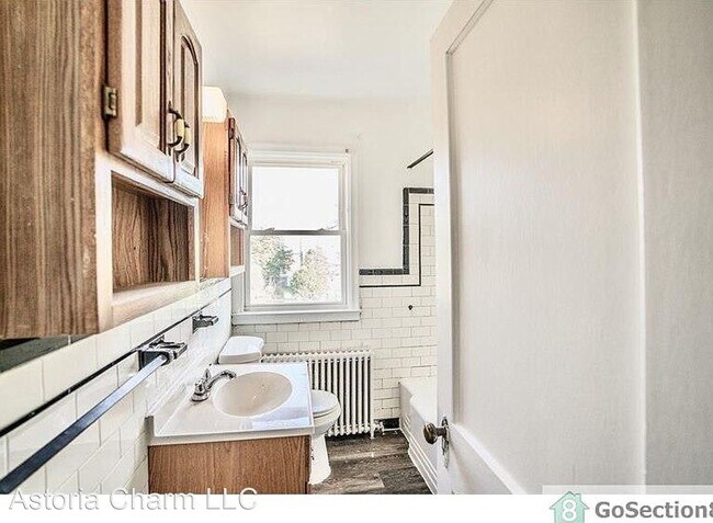 Building Photo - 3 br, 2 bath House - 5414 Lothian Rd