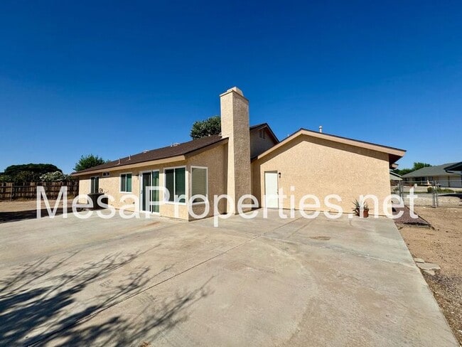 Building Photo - 12550 Kristina Ct
