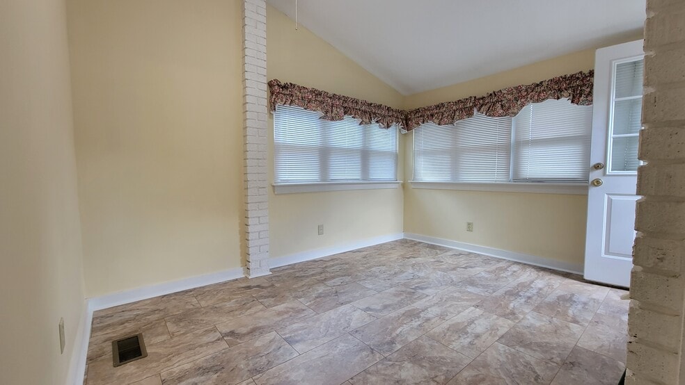 Sun room - 3812 Taylorsville Rd