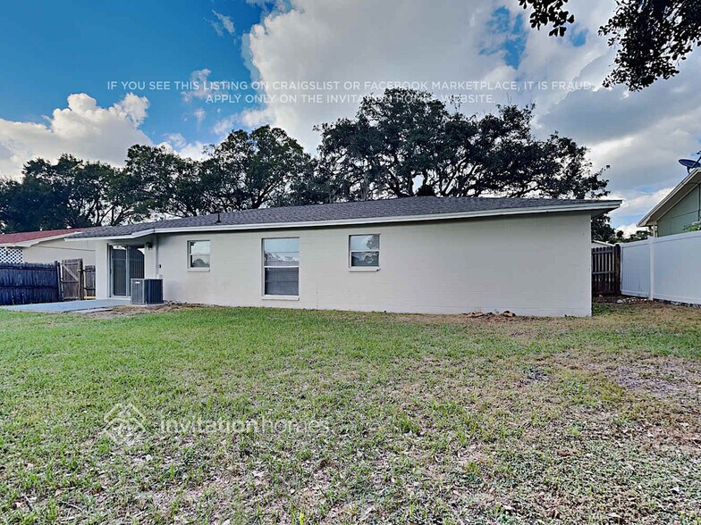 Building Photo - 607 Barkfield St