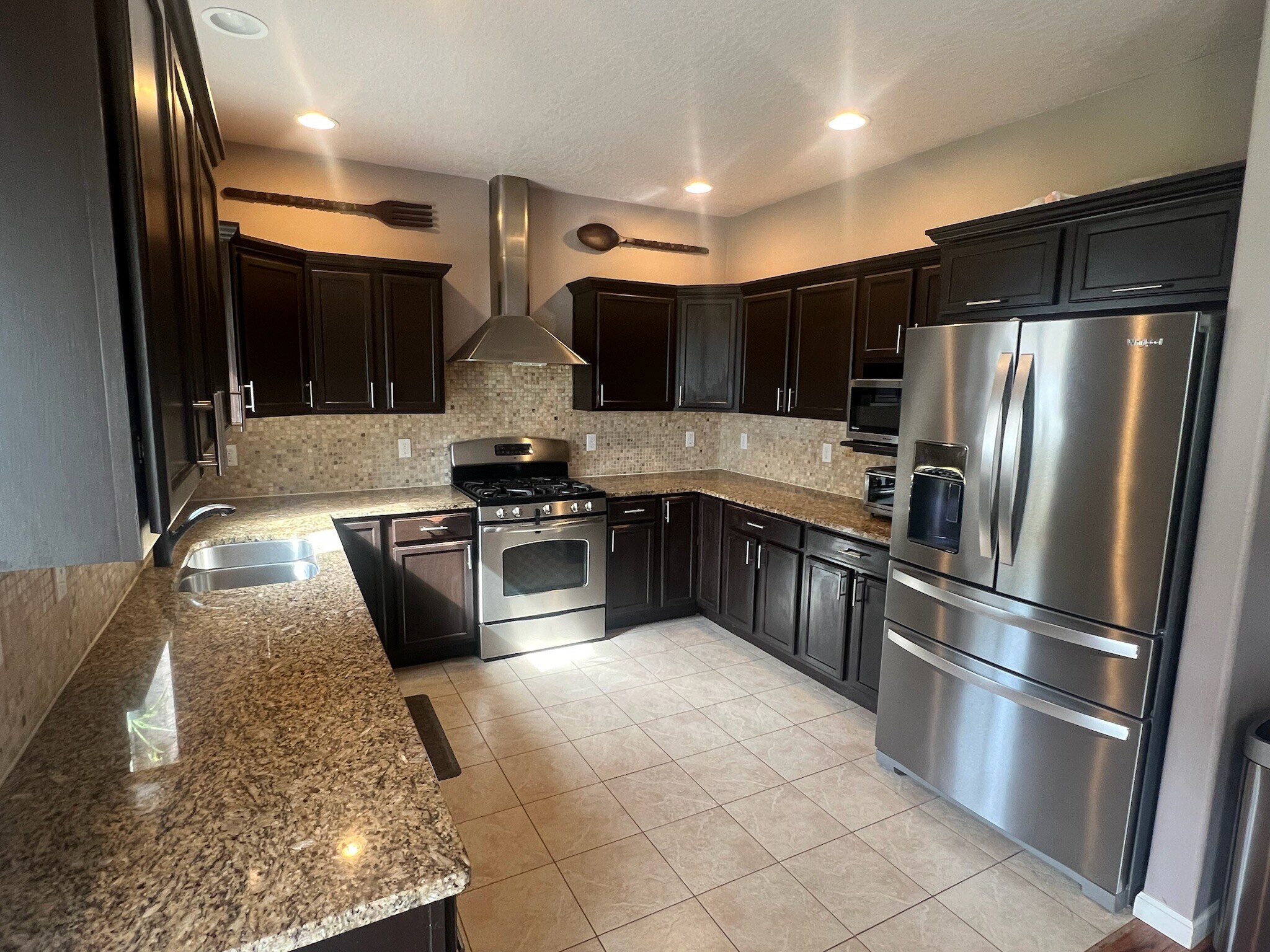 Building Photo - 1335 SW Lehman Ct