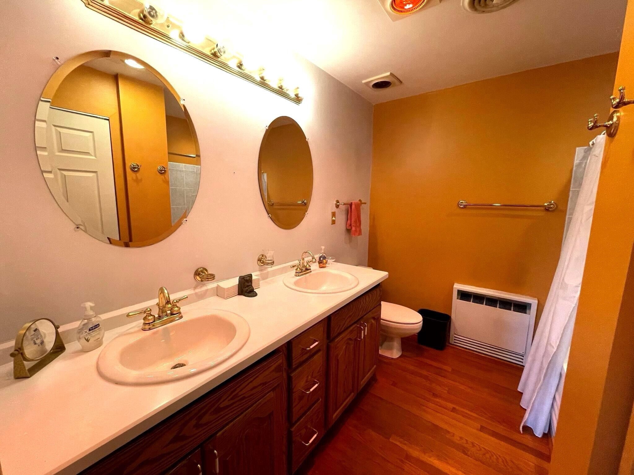 Building Photo - 712 Macdade Blvd