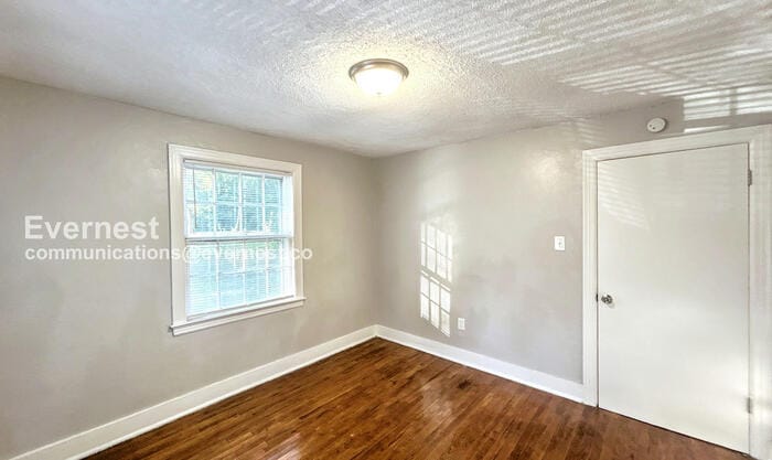 Building Photo - 761 Whitney Ave