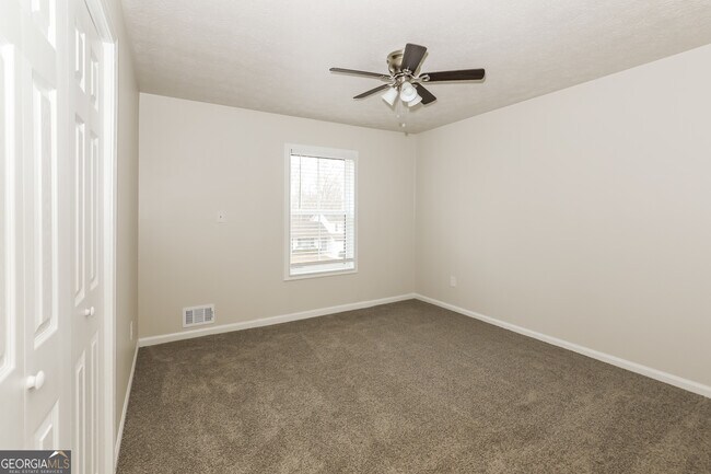 Building Photo - 2845 Woodhollow Ln