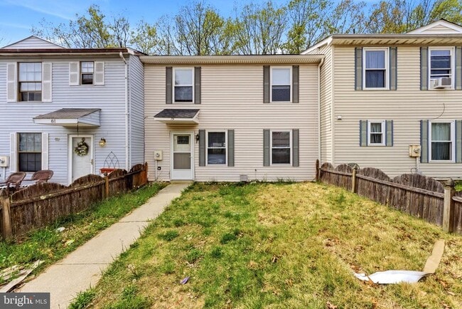 Building Photo - 79 Edinshire Rd