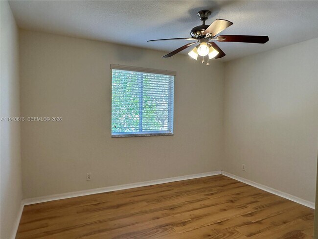 Building Photo - 2165 Pasa Verde Ln