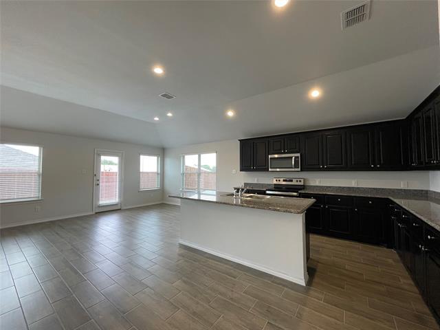 Building Photo - 5817 Brookville Dr