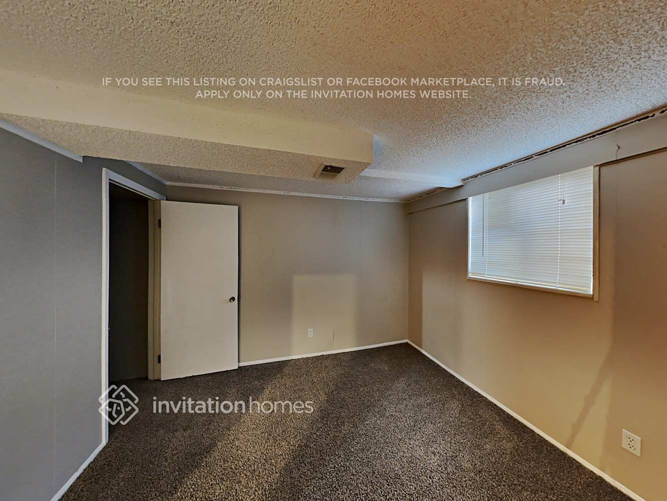Building Photo - 9701 W 104th Dr