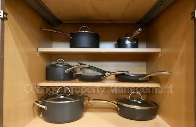 Building Photo - 630 N 46th St