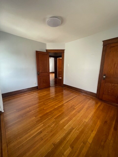 Building Photo - 503 Olympia Ave