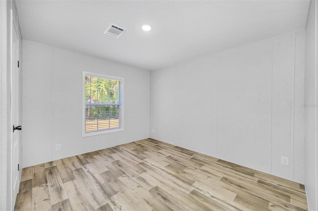Building Photo - 8544 S 78th St