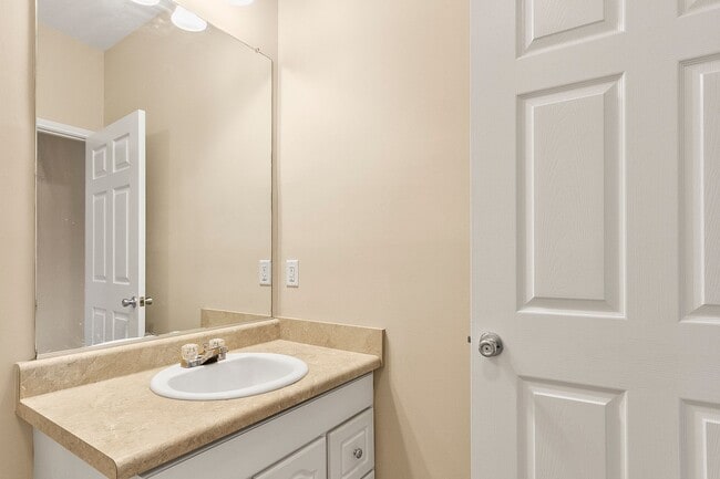 Building Photo - First Floor Capstone Quarters Available Now