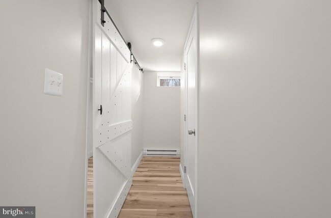 Building Photo - 6223 E Hemlock Dr