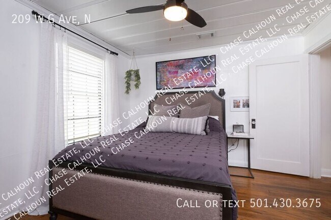 Building Photo - 209 W G Ave