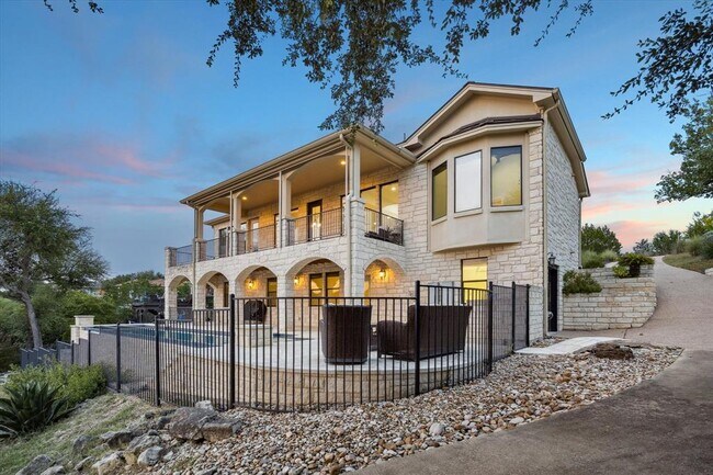 Building Photo - 17813 Kingfisher Ridge Dr