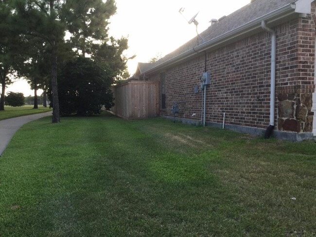 Building Photo - 26418 Cole Trace Ln