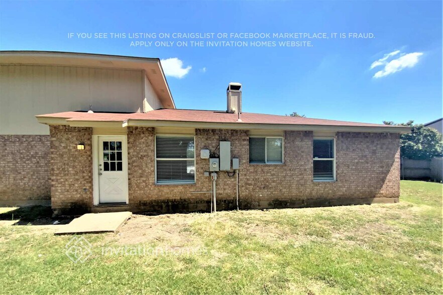 Building Photo - 6202 Nicole Ct