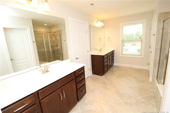 Building Photo - 410 Boscawen Ln