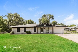 Building Photo - 3 Bedroom Dallas Home