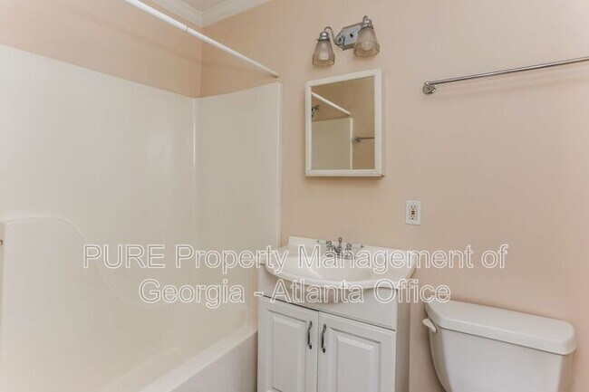 Building Photo - 1934 Ivy Glen Dr