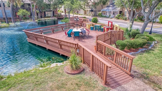 Building Photo - 34 Rock Creek Dr