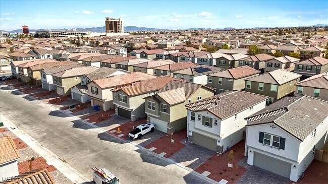 Building Photo - 9115 Vesey Ave