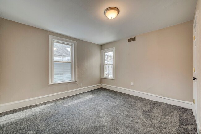 Building Photo - 4200 Whitman Ave
