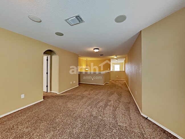 Building Photo - 8410 Apache Bend