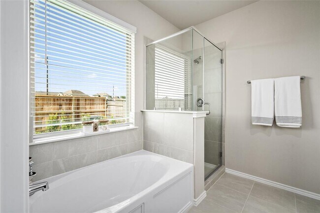 Building Photo - 42433 Quail Vly Ln