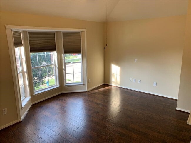 Building Photo - 18019 Oak Orchard Lane