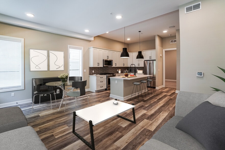 Primary Photo - Vester Heights Apartments