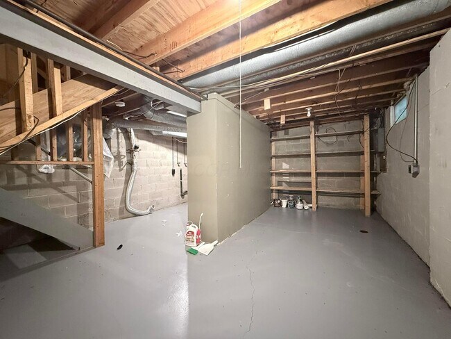 Building Photo - 4849 Herndon Dr