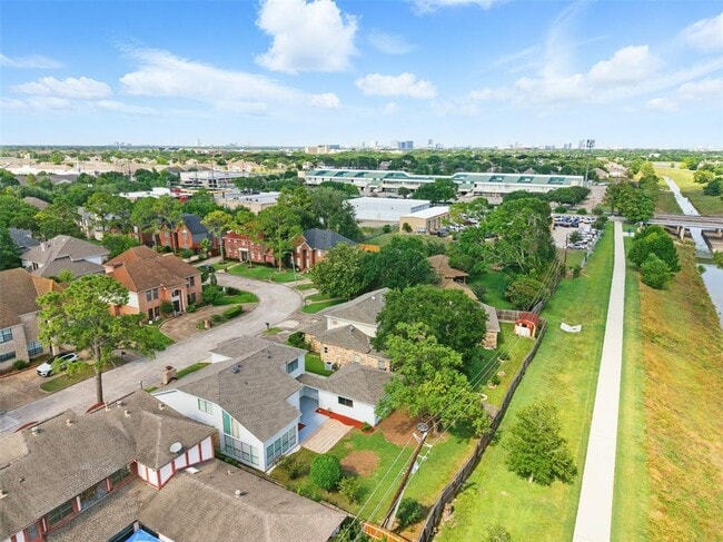 Building Photo - 3554 Ashfield Dr