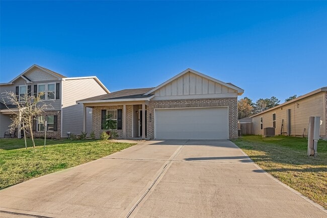 Building Photo - 15708 Del Norte Dr