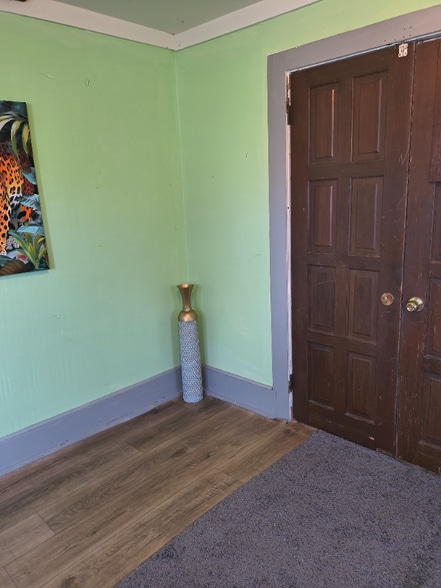 Building Photo - 420 M.L.K. Blvd S